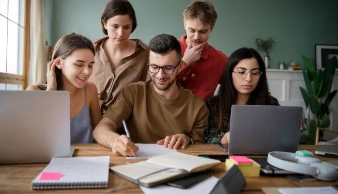 Parcoursup 2025 : des évolutions importantes pour un accompagnement renforcé des lycéens et de leur famille